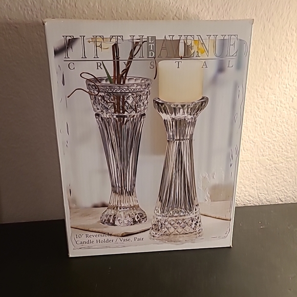 EXQUISITE NEW IN BOX 5th AVENUE Pair of 10" Reversible Candle Holder & Vase. - Picture 3 of 7